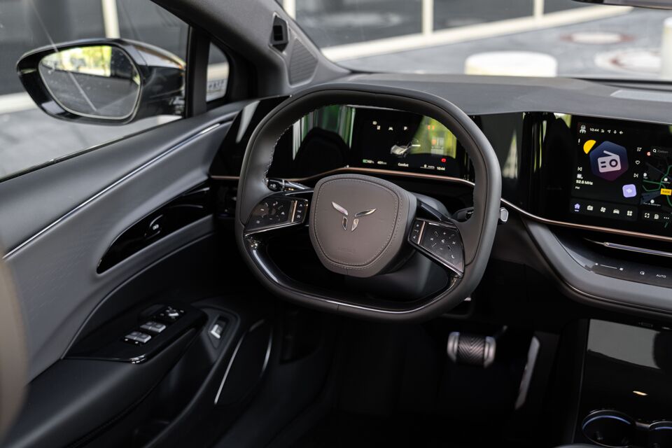 Hongqi - modellen - EH7 - Interieur - 1