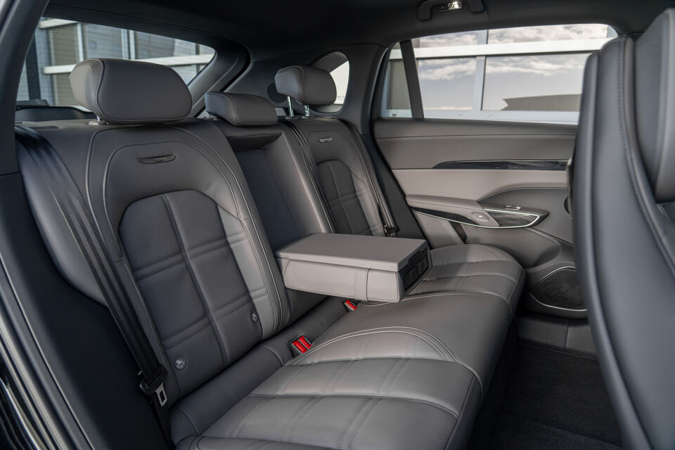 Hongqi - EHS7 - Interieur - page image - 5