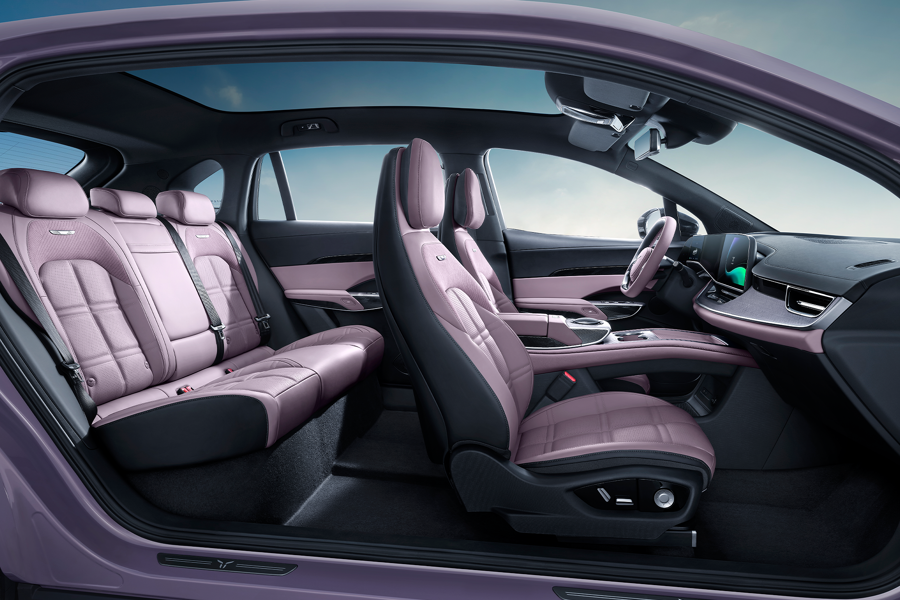 hongqi-ehs7-interieur-page-image-5.png