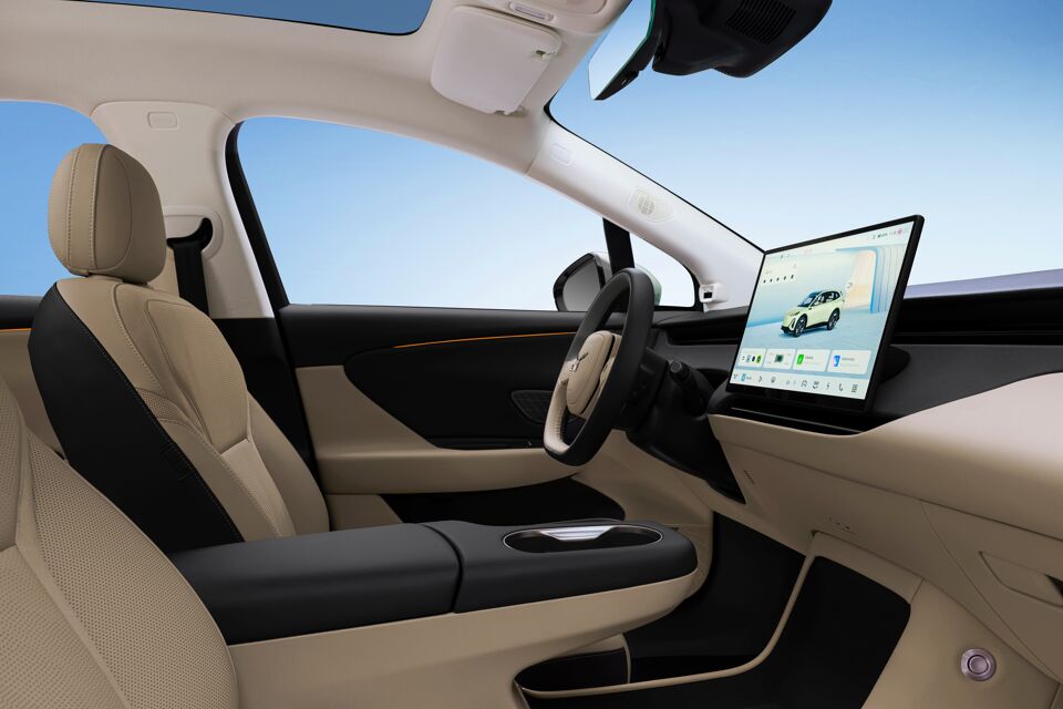 Hongqi_EHS5_Interior_17